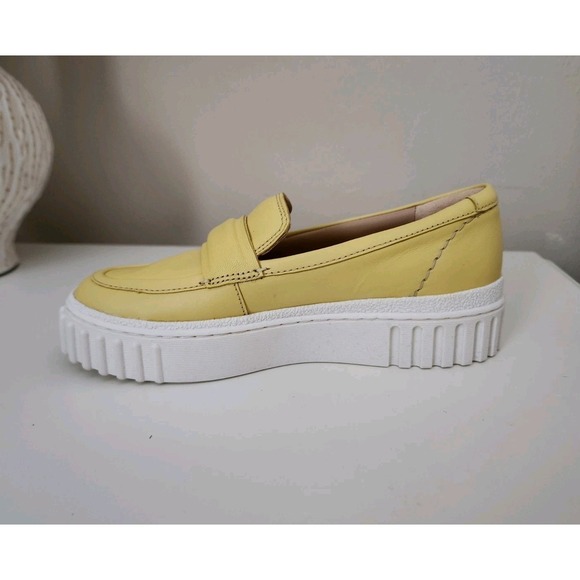 Women's Shoes Clarks MAYHILL COVE Platform Leather Loafers‎ Yellow Size 5 - Picture 2 of 8